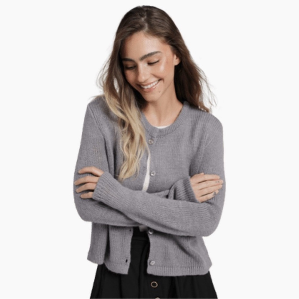 Nia Ariana Cardigan Grey Wool Size Medium Relaxed Fit - NWT - S/M